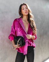 Zamora Samt-Top mit Knopfleiste und Taschen - Fuchsie